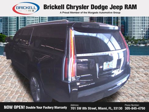 Used 2019 Cadillac Escalade ESV Luxury RWD image 4