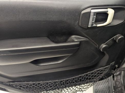 Used 2020 Jeep Wrangler Unlimited Sport image 10