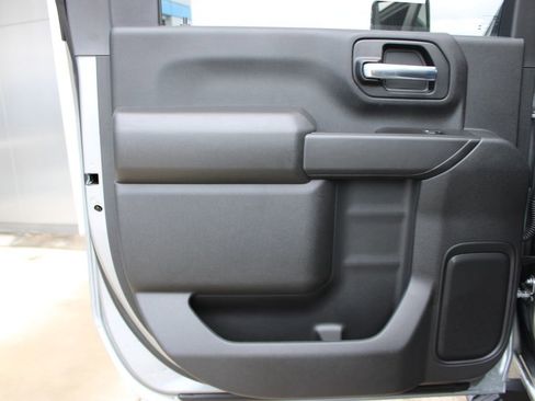 New 2026 Chevrolet Silverado 2500 Custom w/ Custom Convenience Package image 30