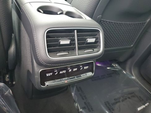 New 2026 Mercedes-Benz GLS 580 4MATIC image 14