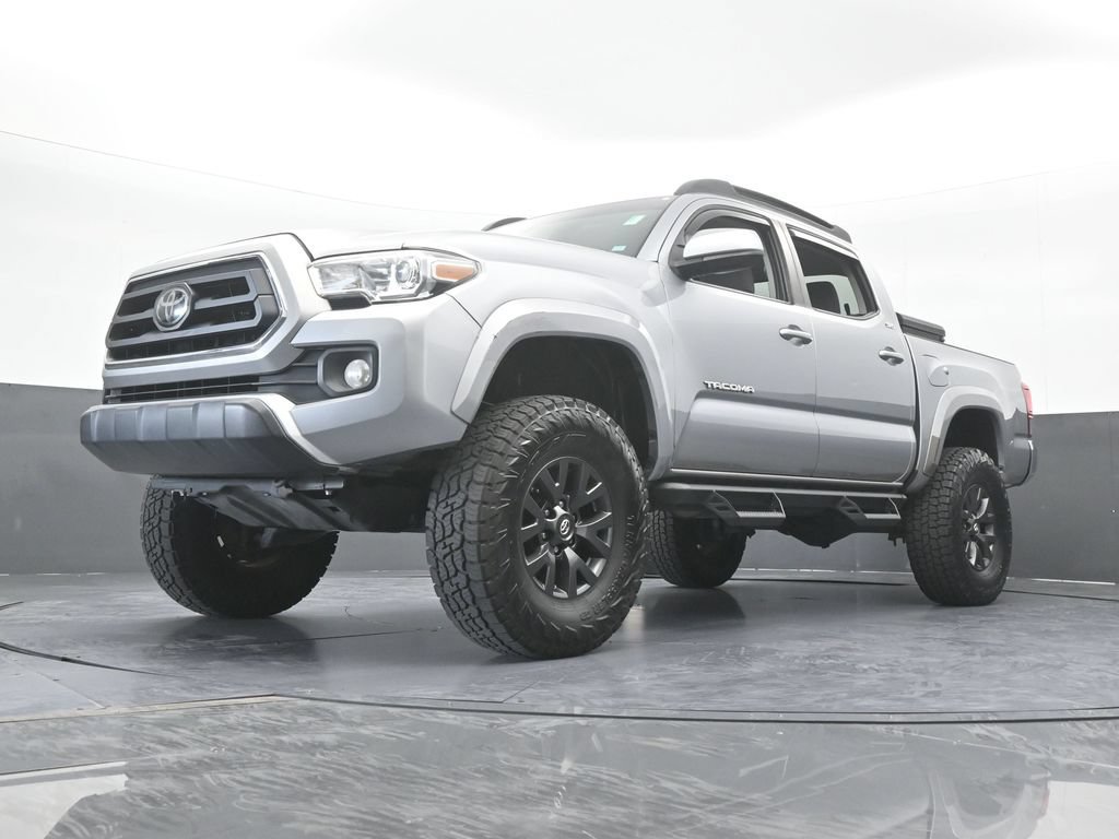 Used 2021 Toyota Tacoma SR5 w/ SR5 Appearance Package (SM) RWD image 55