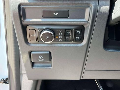 New 2026 Ford F150 XLT w/ Equipment Group 302A MID AWD/4WD image 23