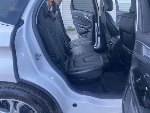 Used 2016 Ford Edge Titanium w/ Equipment Group 301A AWD/4WD image 24
