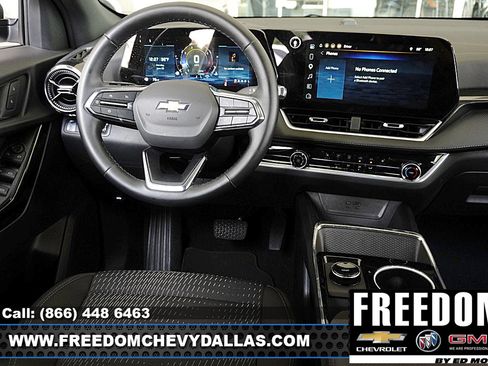 Used 2026 Chevrolet Equinox LT FWD image 13