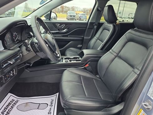 Used 2022 Lincoln Corsair AWD w/ Equipment Group 101A image 21