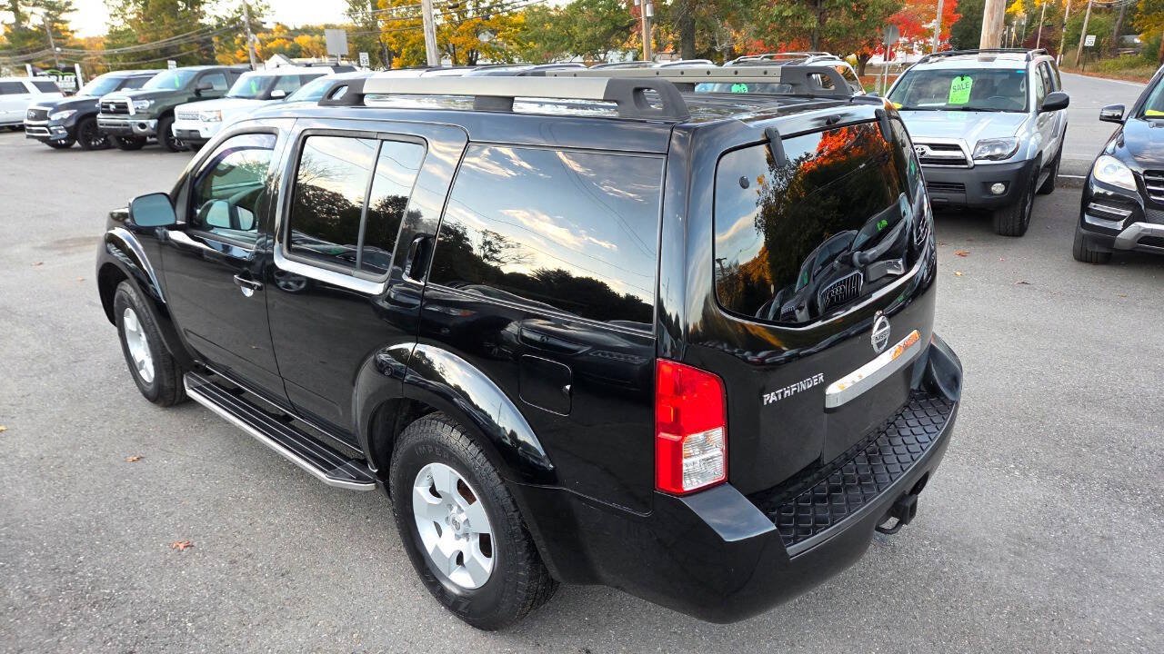 Used 2011 Nissan Pathfinder S AWD/4WD image 10