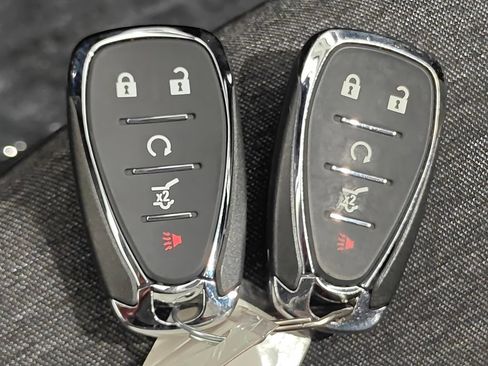 Used 2024 Chevrolet Equinox LT AWD/4WD image 11