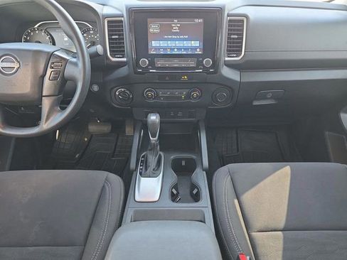 Used 2022 Nissan Frontier SV image 28