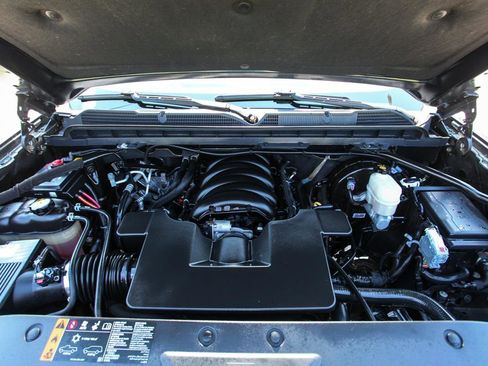 Used 2018 Chevrolet Silverado 1500 LT w/ All Star Edition image 17