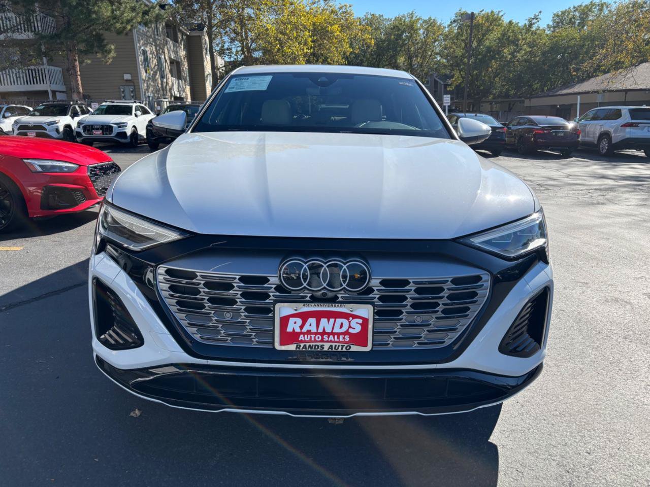 Used 2024 Audi Q8 e-tron Premium Plus AWD/4WD image 11