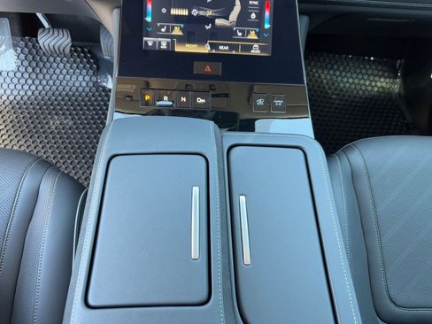 Certified 2025 INFINITI QX80 Luxe RWD image 28