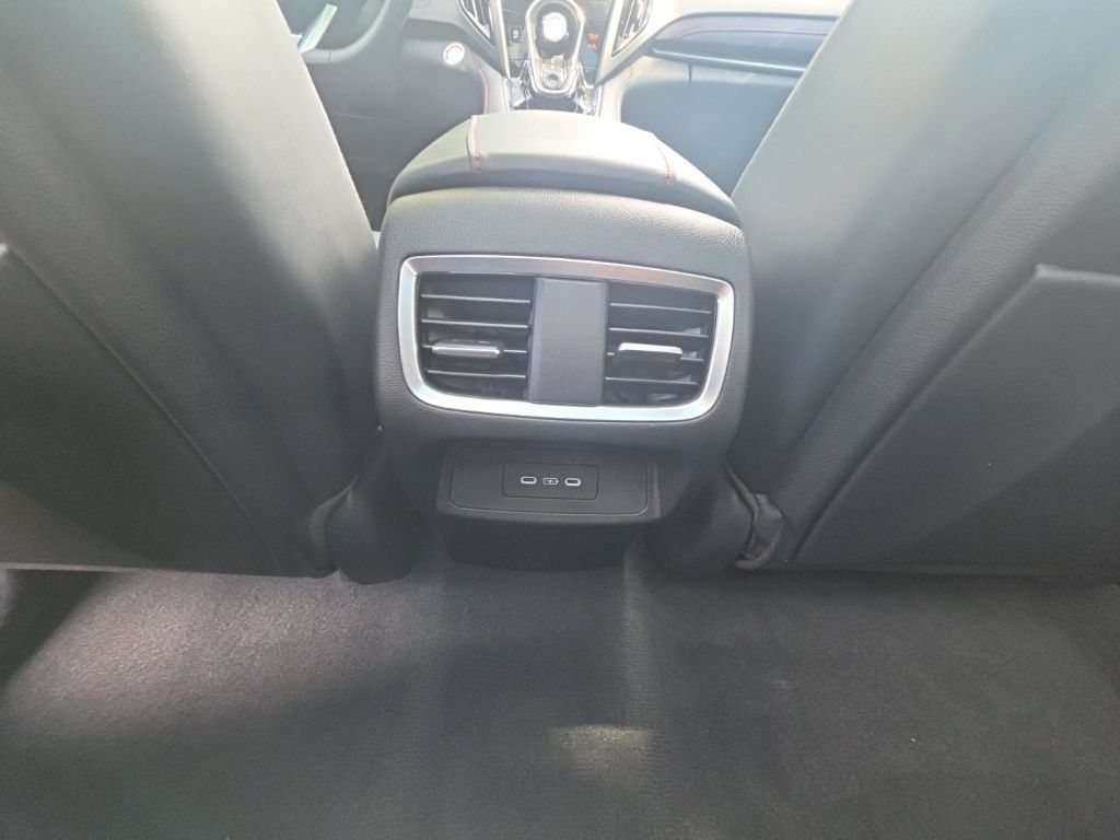 Used 2023 Acura RDX w/ Advance Package FWD image 30
