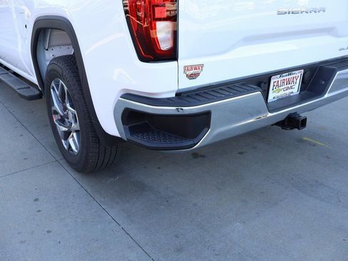 New 2025 GMC Sierra 1500 SLE AWD/4WD image 28