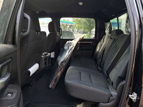 New 2026 RAM 1500 Big Horn AWD/4WD image 6