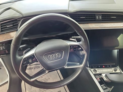 Used 2022 Audi e-tron Premium Plus w/ Premium Plus Package image 12