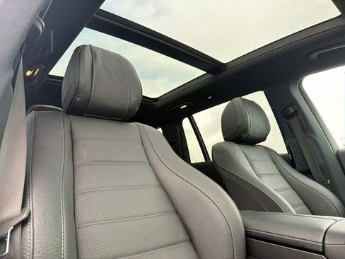 Certified 2025 Mercedes-Benz GLS 450 4MATIC image 20
