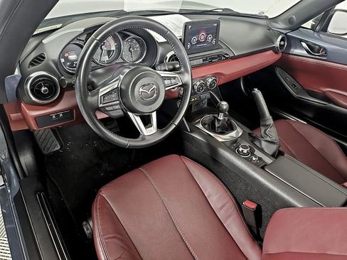 Used 2020 MAZDA MX-5 Miata Grand Touring image 12