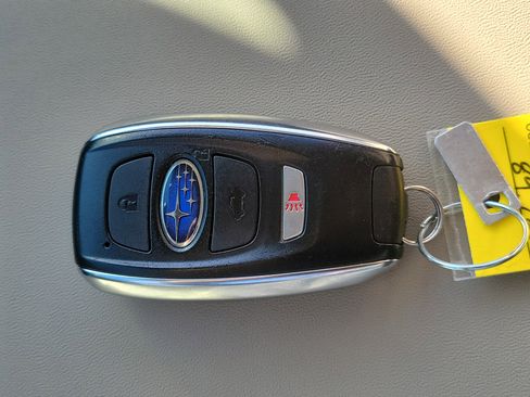 Used 2020 Subaru Outback Limited w/ Popular Package #2 image 31