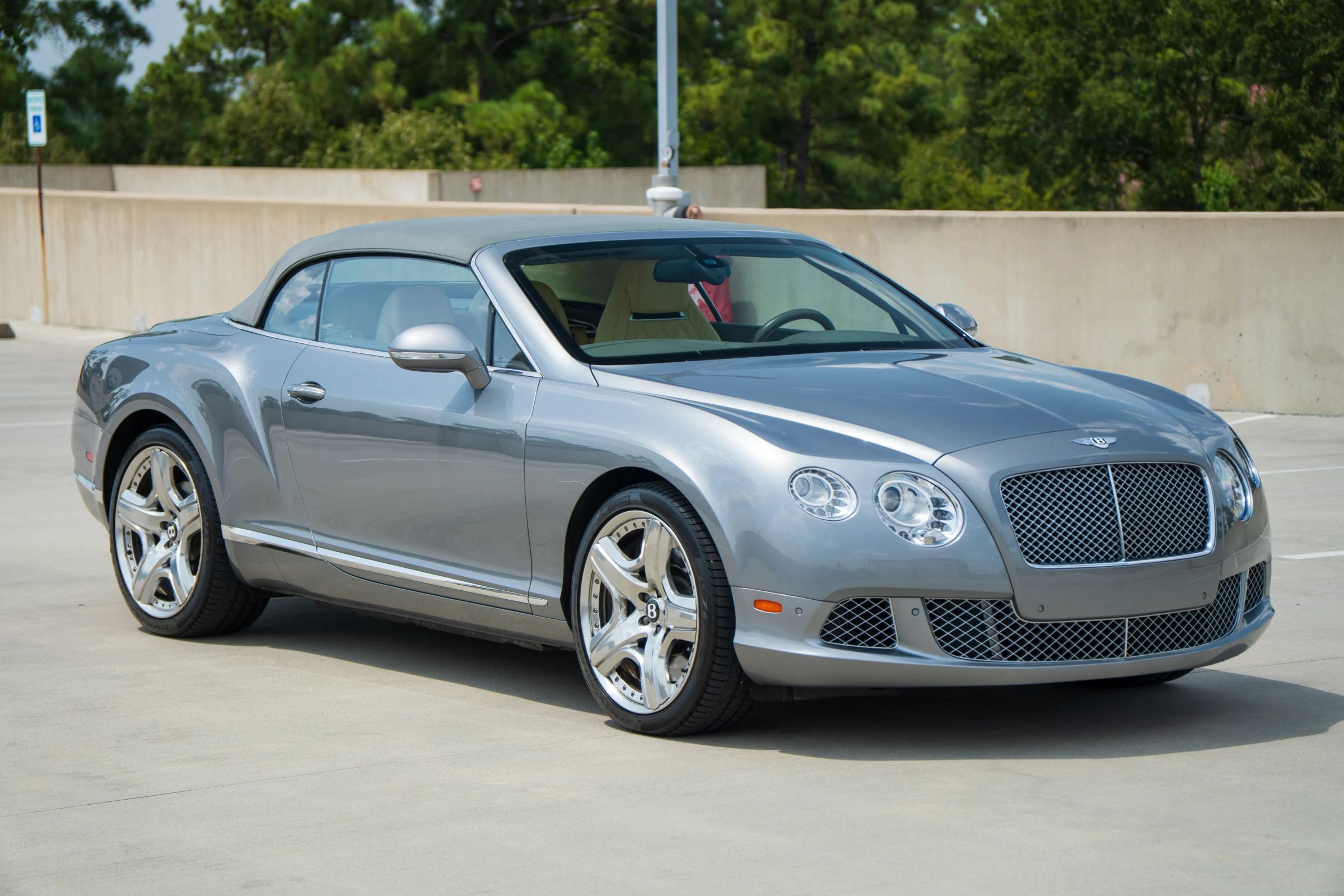 Used 2013 Bentley Continental GT AWD/4WD image 18