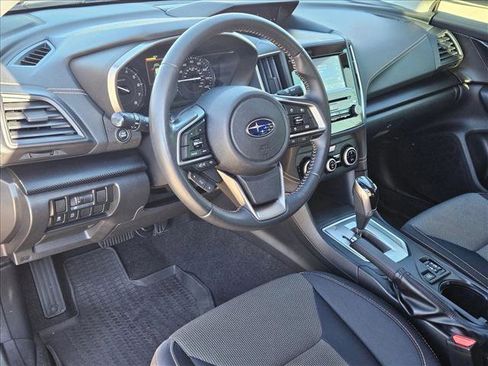 Used 2021 Subaru Crosstrek 2.0i Premium image 10