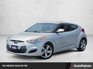 Used 2012 Hyundai Veloster FWD video 1