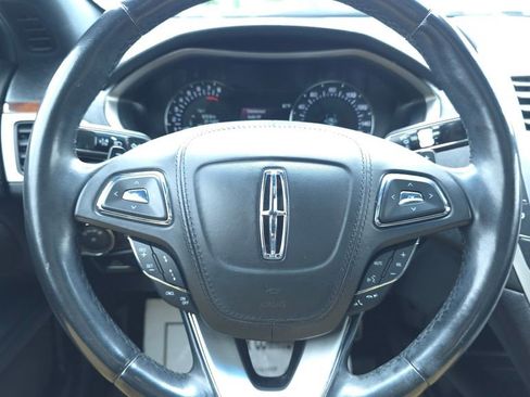 Used 2019 Lincoln MKZ Reserve w/ Reserve Plus Package AWD/4WD image 26