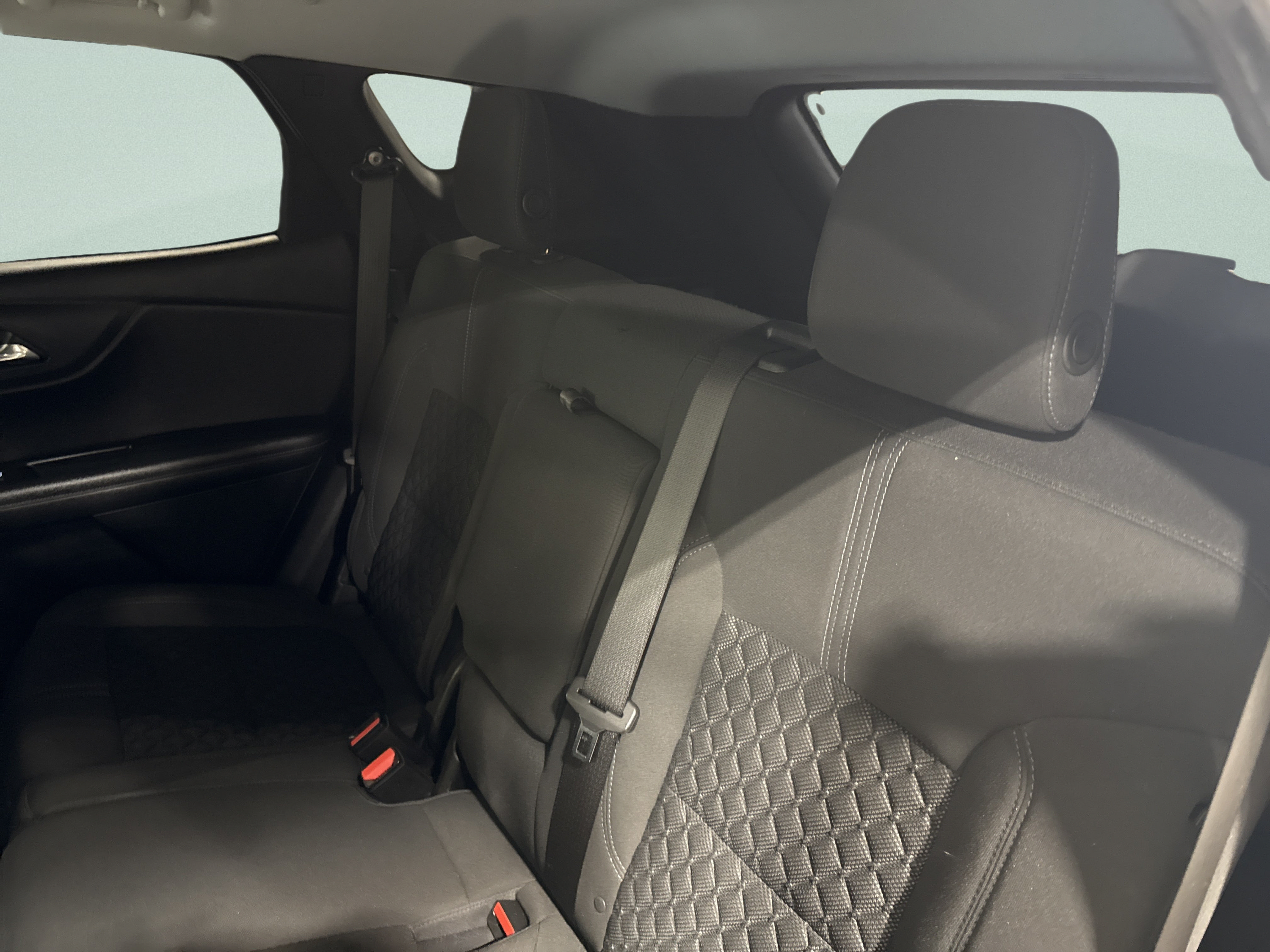 Used 2021 Chevrolet Blazer LT FWD image 28
