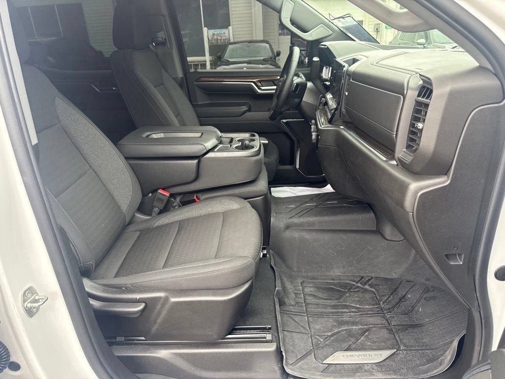 Used 2024 Chevrolet Silverado 1500 RST w/ Protection Package AWD/4WD image 64