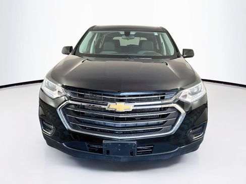 Used 2020 Chevrolet Traverse LS AWD/4WD image 2