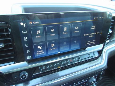 Used 2024 Chevrolet Silverado 2500 LTZ w/ LTZ Plus Package image 18