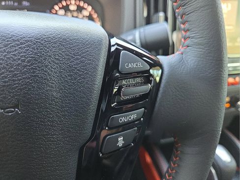 New 2025 Nissan Frontier PRO-4X image 21