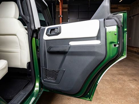 Used 2025 Ford Bronco Outer Banks image 39