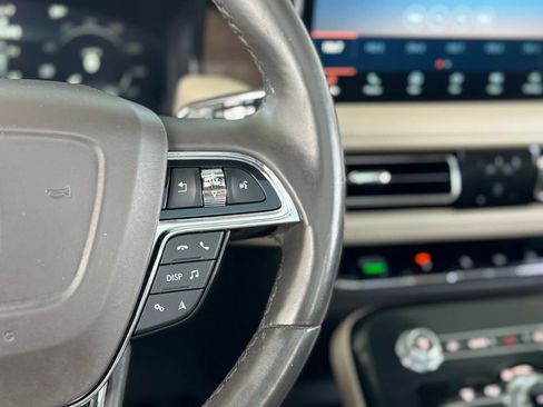 Used 2021 Lincoln Nautilus Reserve image 8