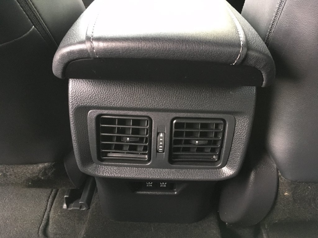 Used 2021 Toyota Venza XLE w/ Carpet Mat Package (TMS) AWD/4WD image 24