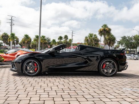 Used 2021 Chevrolet Corvette Stingray Premium Cpe w/ Z51 Performance Package RWD image 37