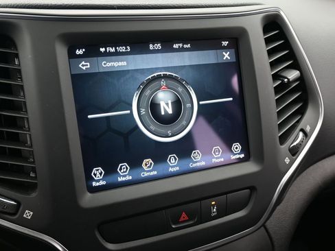 Used 2022 Jeep Cherokee Latitude Lux image 23