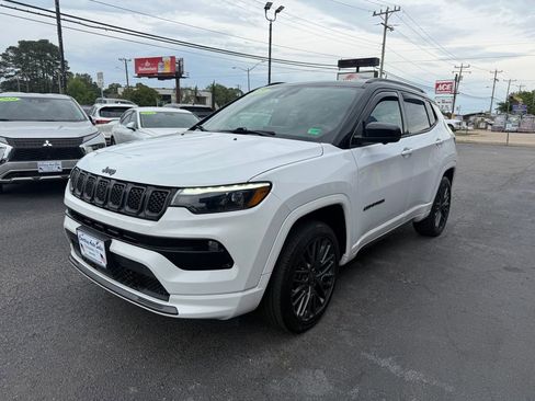 Used 2023 Jeep Compass High Altitude w/ Driver Assist Group I AWD/4WD image 8