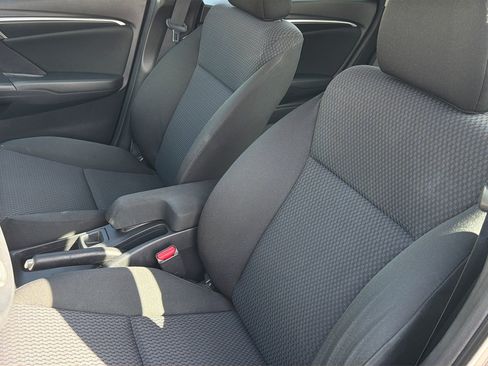 Used 2019 Honda Fit LX image 18