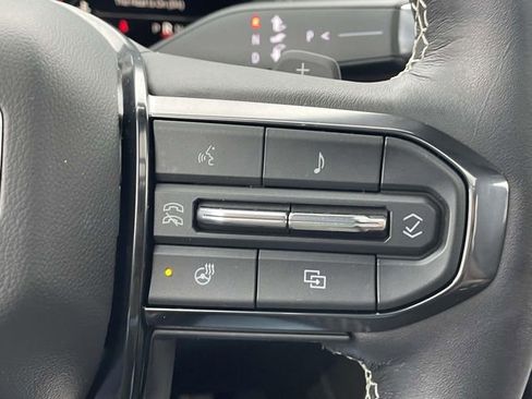 Used 2025 GMC Yukon XL Denali Ultimate image 25