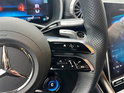 Used 2022 Mercedes-Benz SL 55 AMG 4MATIC image 24