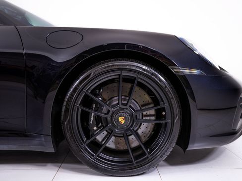 Used 2022 Porsche 911 Targa 4 GTS w/ Premium Package AWD/4WD image 16