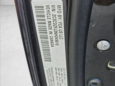 Used 2022 Dodge Challenger R/T Scat Pack w/ Scat Pack Stripe image 24