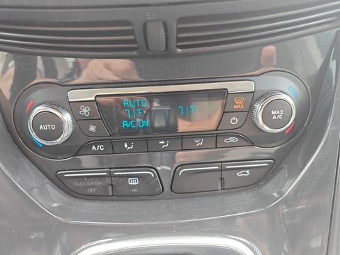 Used 2014 Ford Escape Titanium FWD image 10