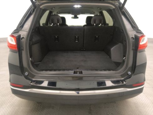 Used 2018 Chevrolet Equinox Premier image 29