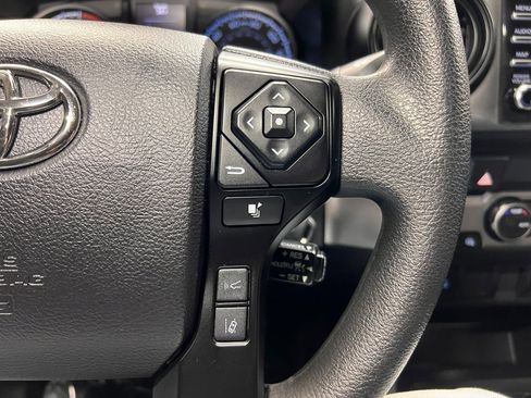 Used 2022 Toyota Tacoma SR image 16