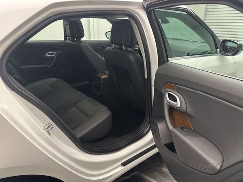 Used 2011 Saab 9-5 Turbo4 image 6