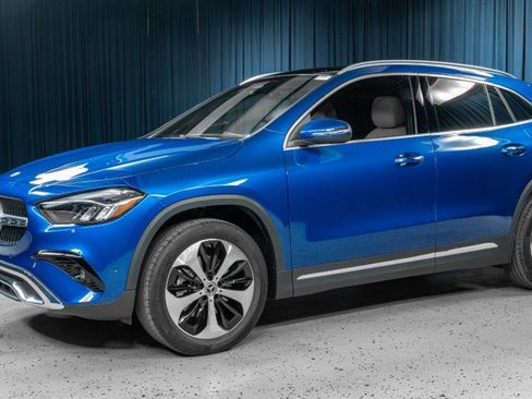 Certified 2025 Mercedes-Benz GLA 250 250 SUV image 1