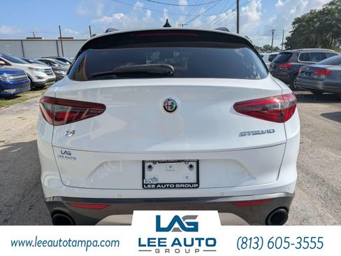 Used 2022 Alfa Romeo Stelvio Ti w/ Active Assist Plus Package AWD/4WD image 4