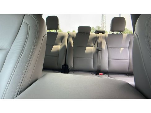 Used 2019 Ford F150 XLT image 12