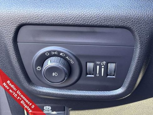 New 2025 Jeep Grand Cherokee L Limited w/ Black Appearance Package image 18